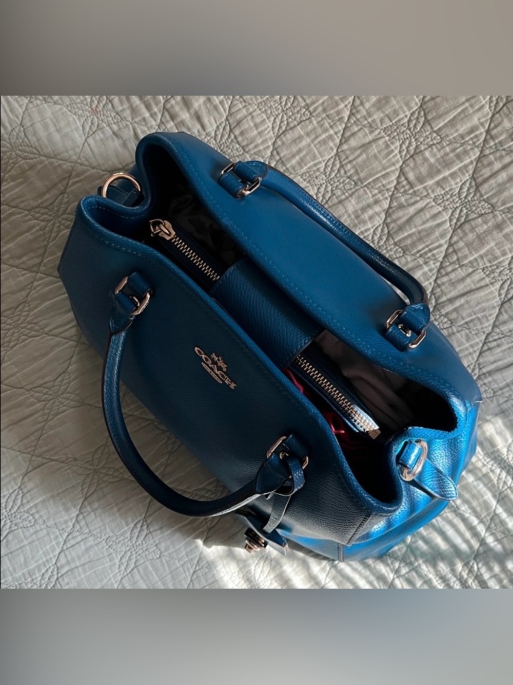 FOR JULIE Coach Margo Carryall - Picture 9 of 16